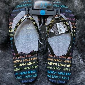 NWT flip flops from Miami Florida! Size S 36-37